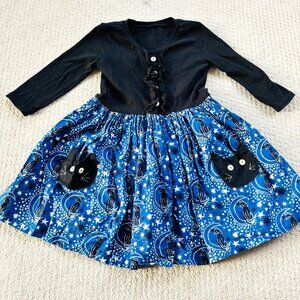 Upper looper black cat night dress